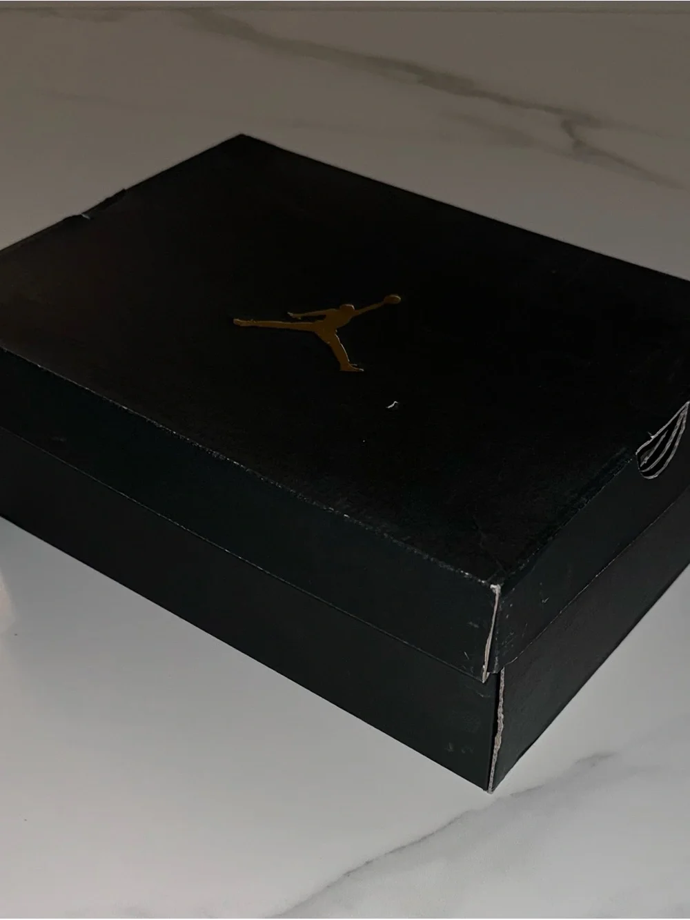2017 Air Jordan 5 Retro BG Red Suede Size 5Y / 6.5W